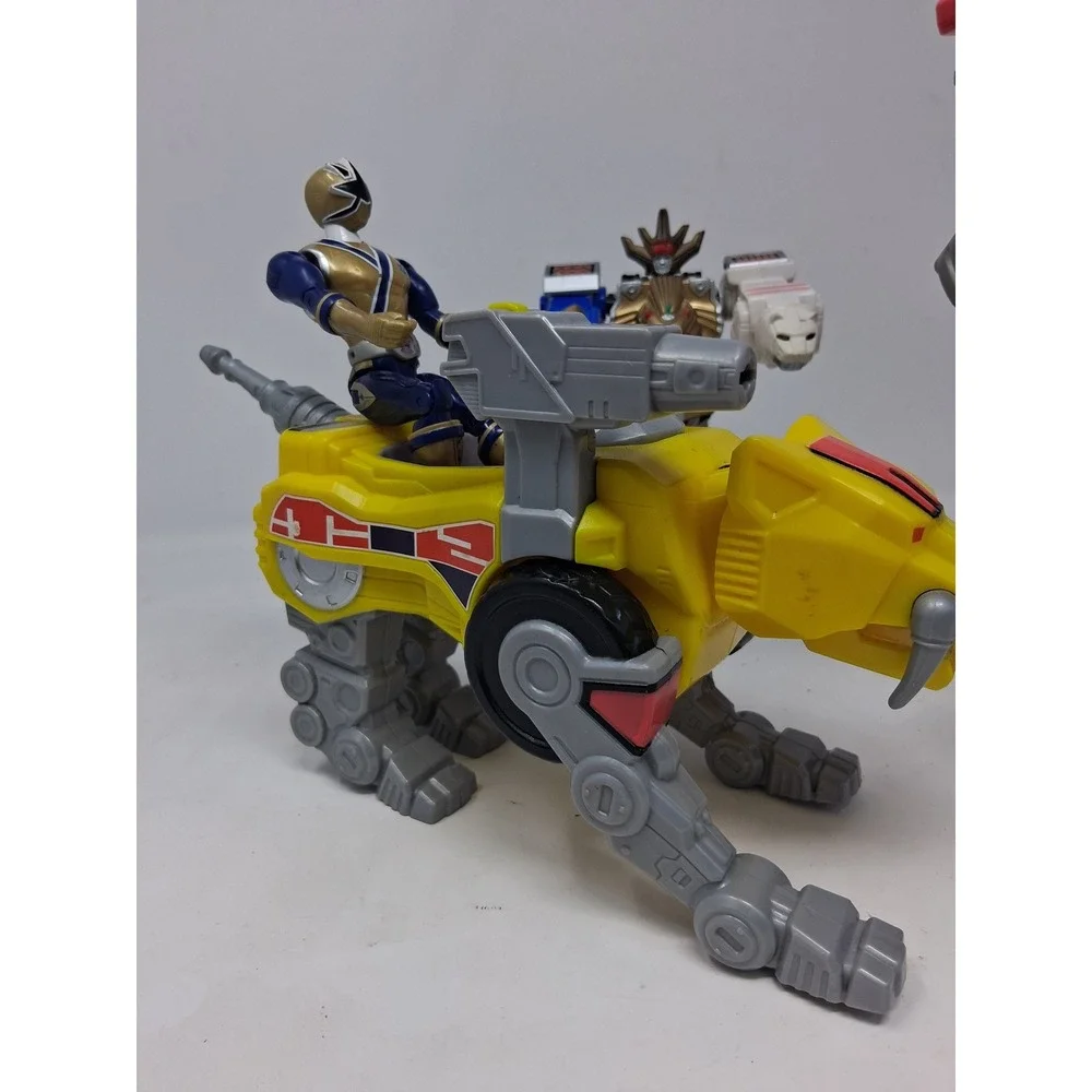 Power Rangers Lot Gold Samurai Ranger Wild Force Megazord Zord Figures
